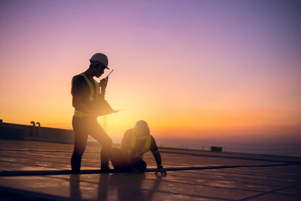 Best Residential Roofing Contractor  in Paw Paw Lake, MI